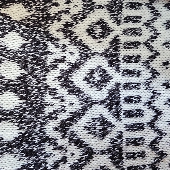 MY STYLE SWEATER - Picture 9 of 12